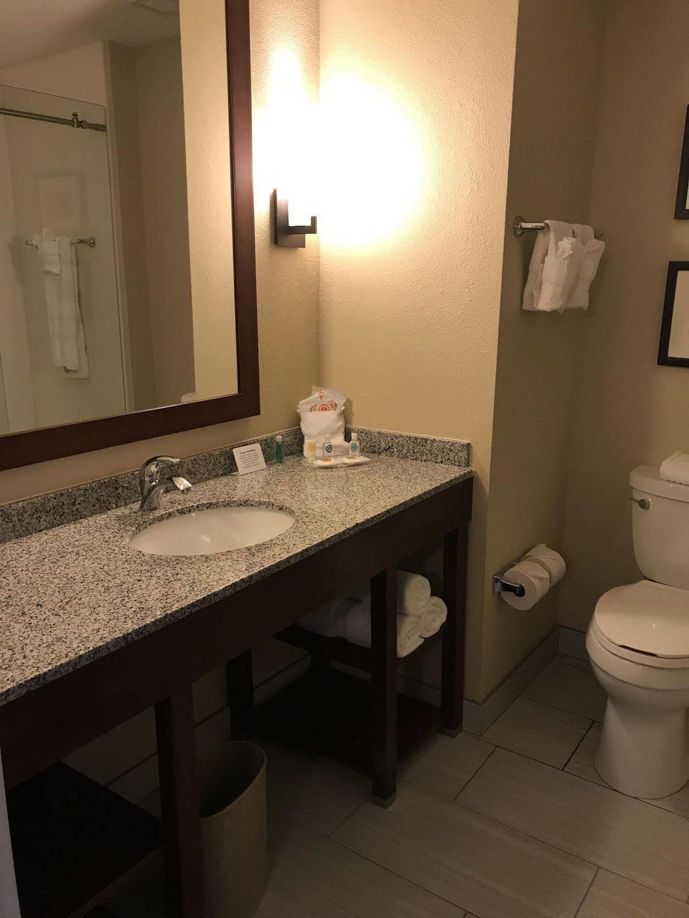 Comfort Suites - Dodge City Luaran gambar